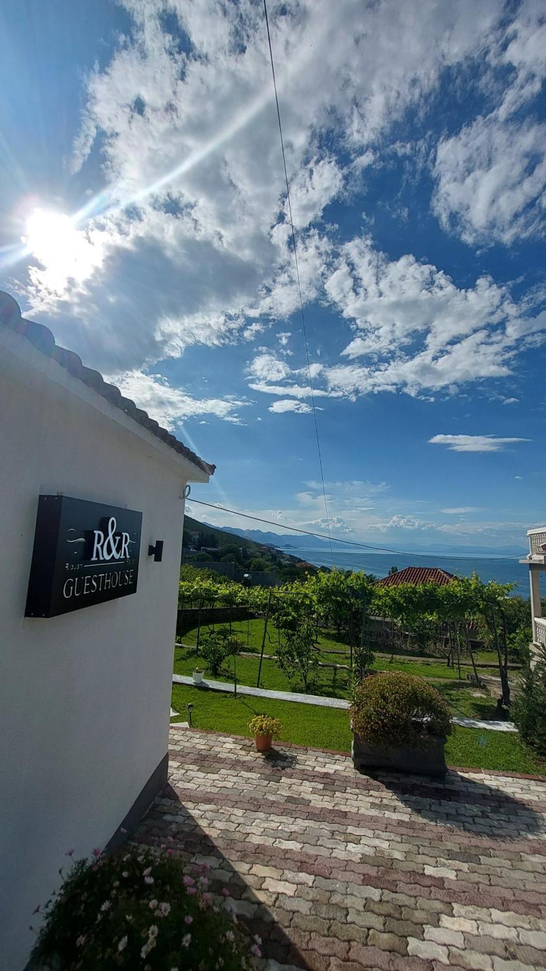 Hotel R&R Gesthouse Široka Exterior foto